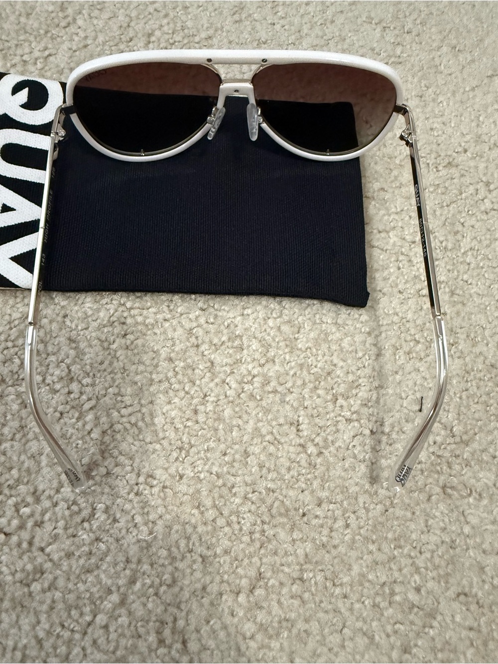 Quay Australia White Aviator Sunglasses - Picture 3 of 4